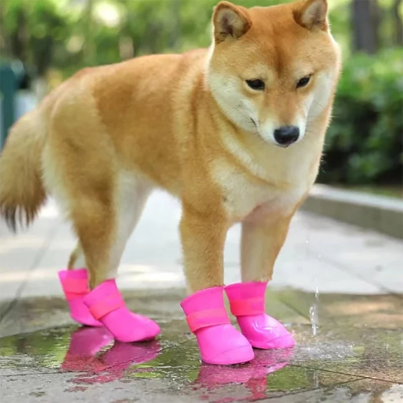4 botas de lluvia impermeables y antideslizantes para perros y gatos